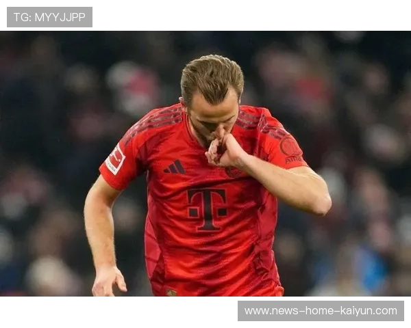 凯恩胸部停球抽射破门，拜仁再演教科书进攻