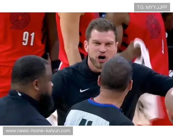 NBA教练怒吼裁判吃T，全场情绪彻底点燃