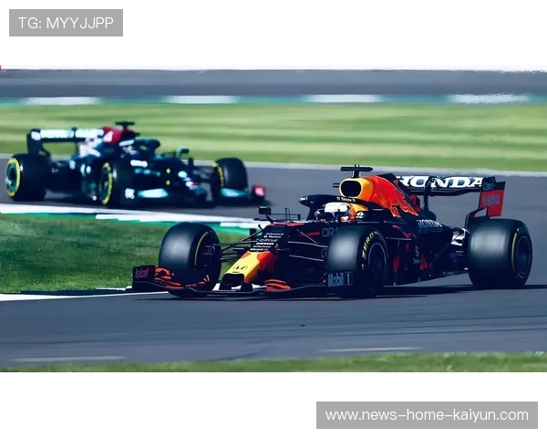 F1车队新合同生效，多名车手座位之争进入白热阶段