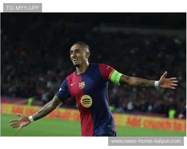 拉菲尼亚单刀推射完成破门