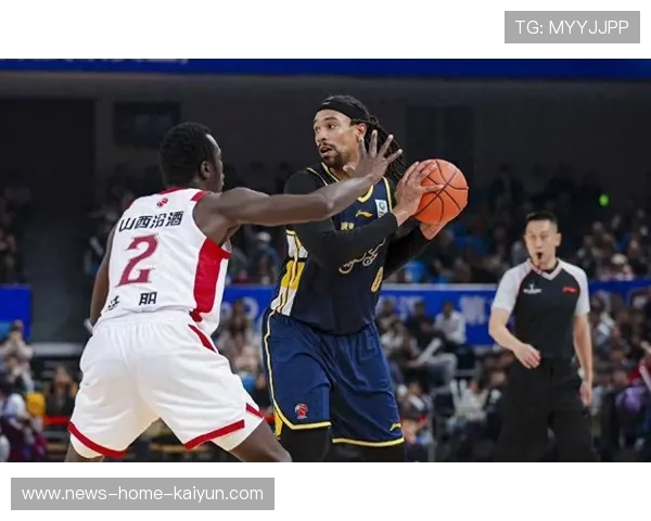 深圳男篮爆冷取胜，萨林杰带队压制广东宏远